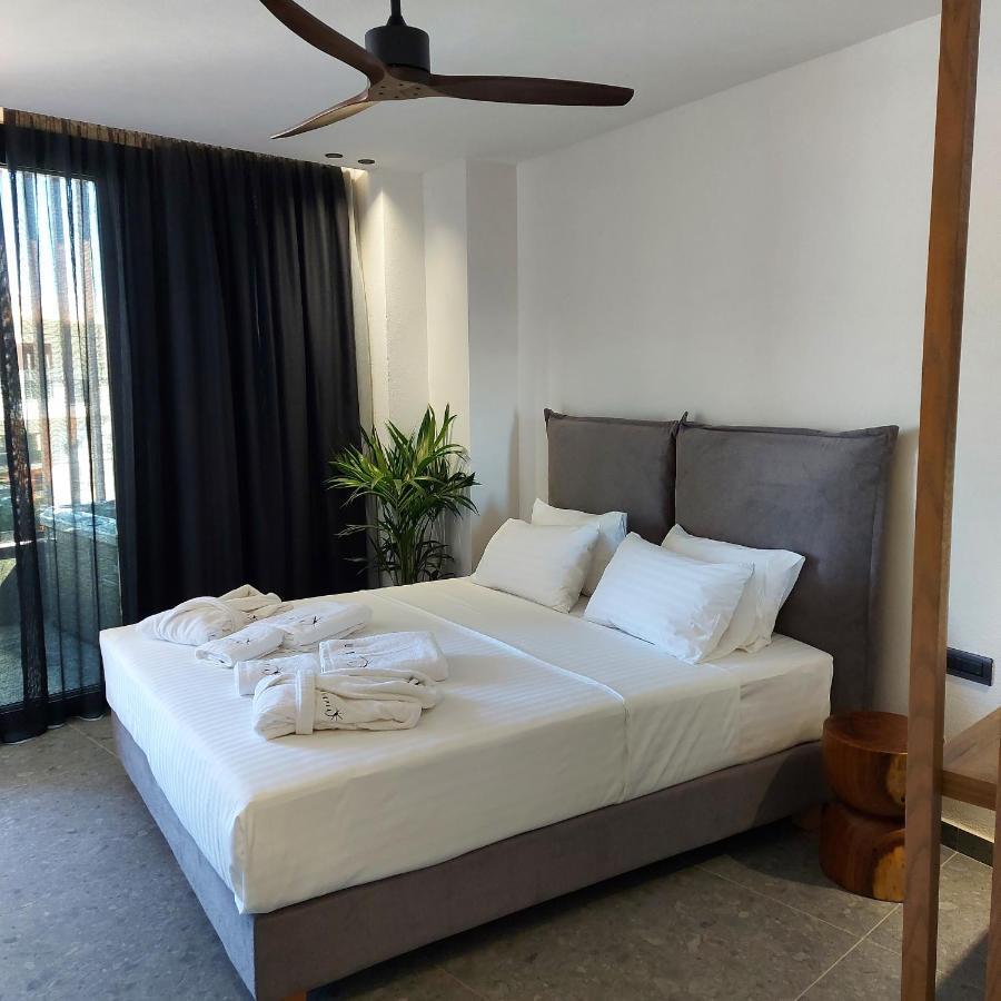 Utopia Luxury Suites Platanes  Exterior foto